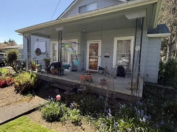 507 S 11th Ave, Cornelius, OR 97113