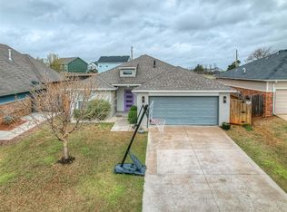 508 NW 179th Cir, Edmond, OK 73012