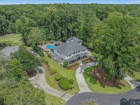 2nd image of 4333 Hunters Wood Dr.