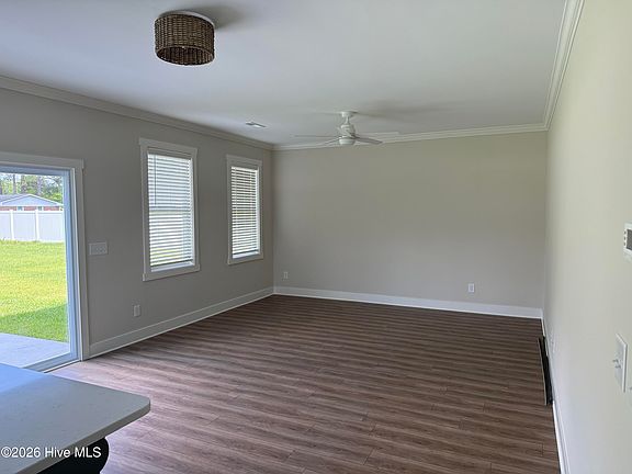 4th image of 709 Pope Street