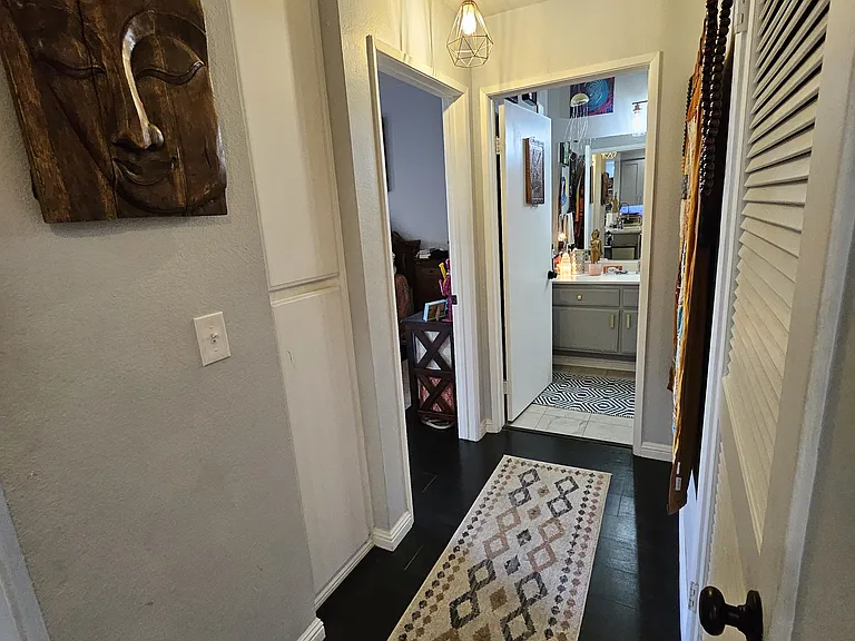 640 W 4th St #416 — Photo 24