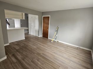 530 28th St APT 4, Hoquiam, WA 98550