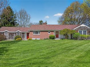 7881 Salt Springs Rd, Fayetteville, NY 13066