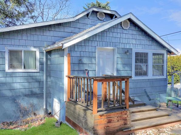 560 SE Taylor St, Pullman, WA 99163