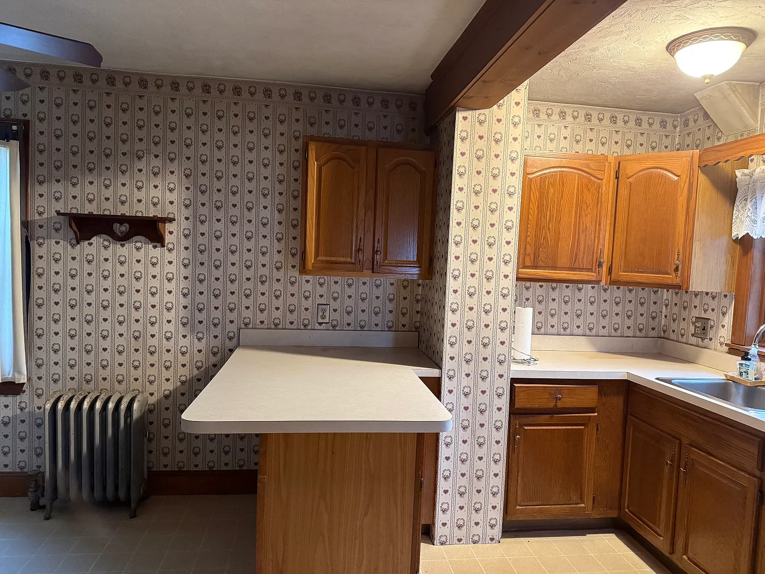 2 bed, 600 sqft, $2,700 — Photo 2