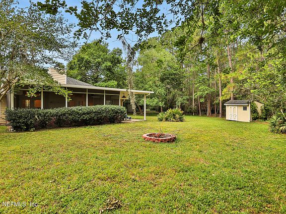 3rd image of 408 IVY Court