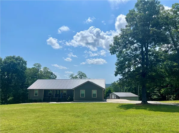 329 State Highway 21, Ozone, AR 72854