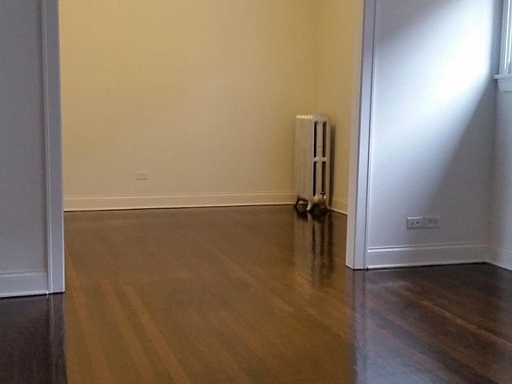 2nd image of 2945 W Fullerton Ave APT 3S