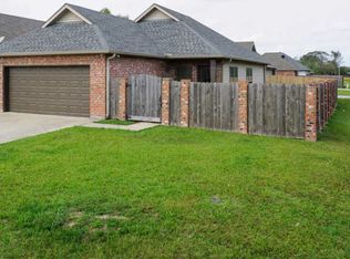 217 Mango Dr, Lafayette, LA 70507
