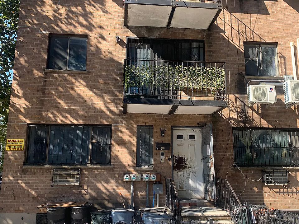 1st image of 4518 82nd St