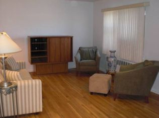 22026 73rd Ave, Bayside, NY 11364