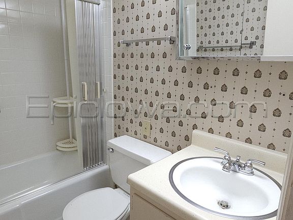 5th image of 220 19th St NE #17166323