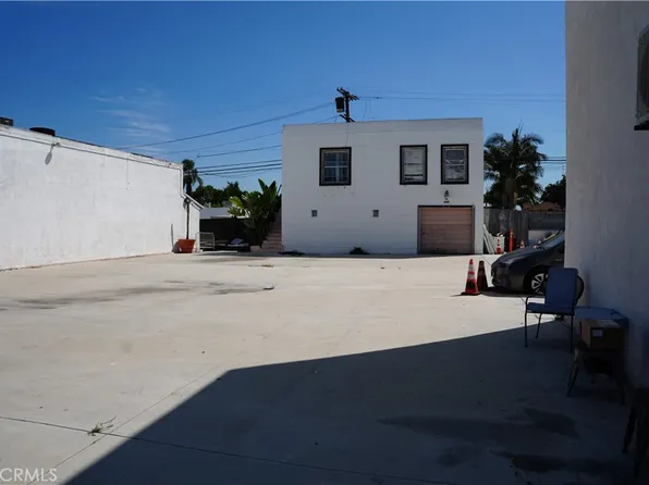 7500 S Western Ave, Los Angeles, CA 90047