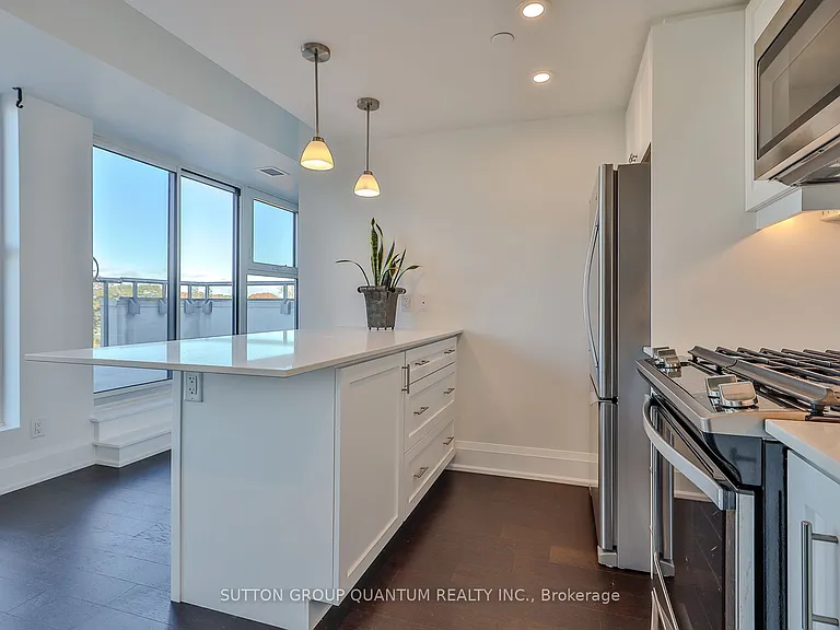 1400 Kingston Rd #504 — Photo 3
