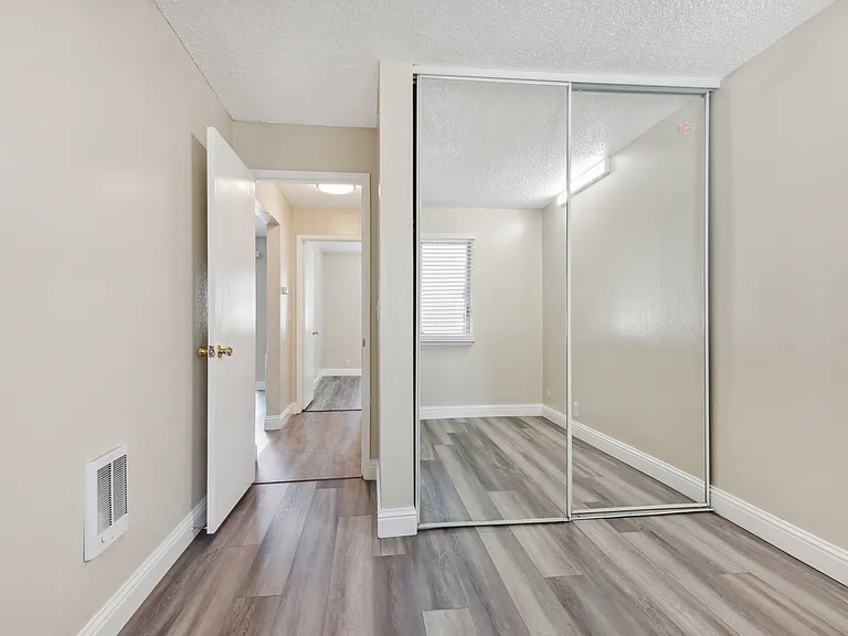 2732 Haste Street — Photo 7