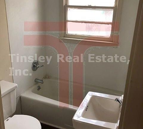 4th image of 513 Oscar St APT A