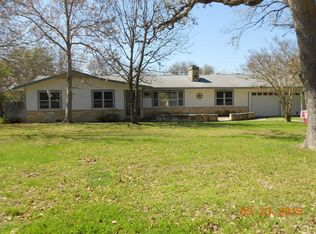 136 Oak Way, Kerrville, TX 78028
