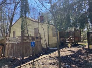 169 W Main St, High Bridge, NJ 08829