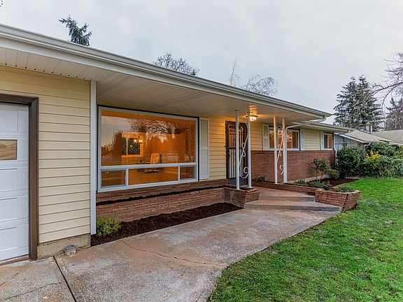 2nd image of 5609 NE 40th Ave