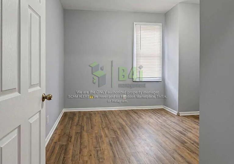 663 Williams St — Photo 10