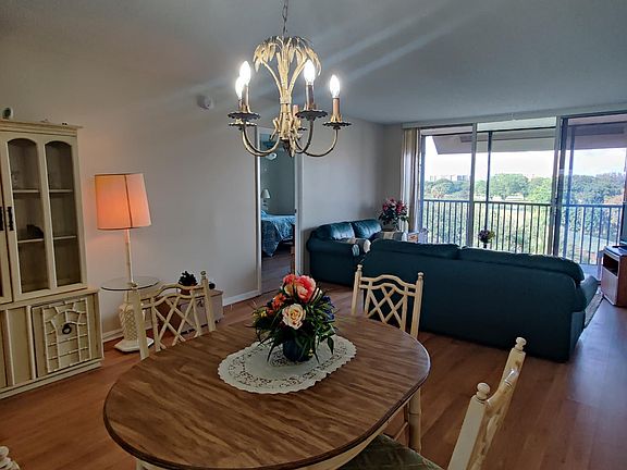 3rd image of 3751 Environ Blvd