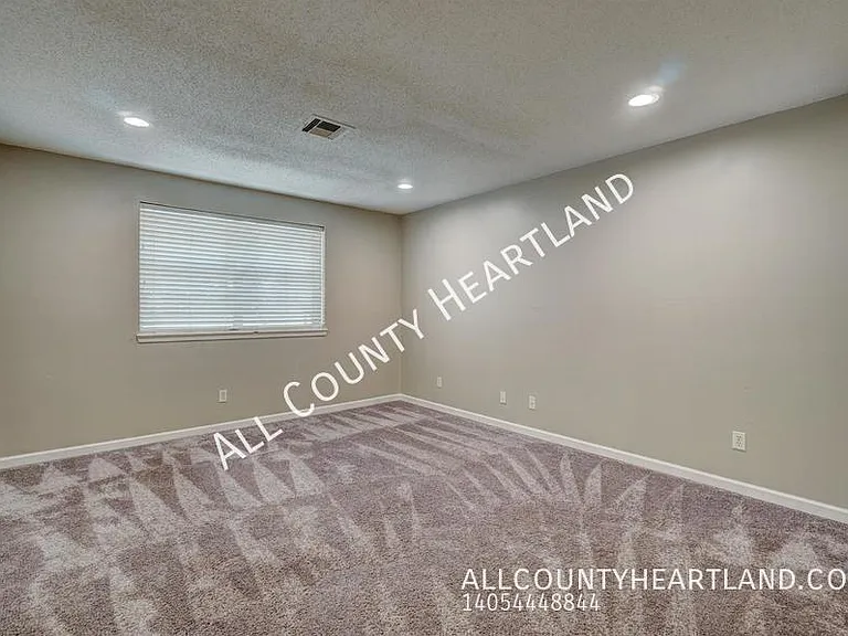 1528 Apollo Rd — Photo 7