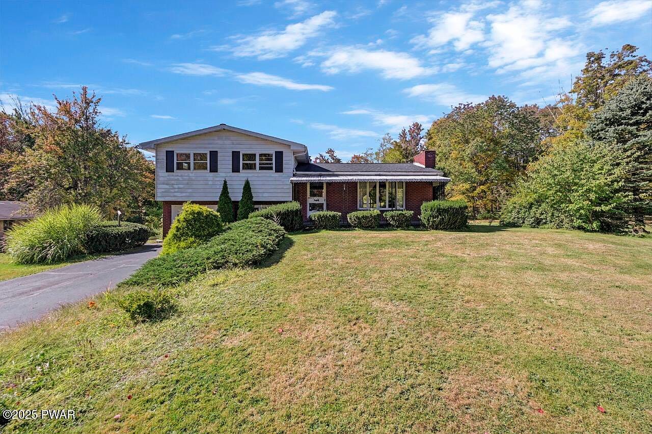 100 Spring Hill Rd, Moscow, PA 18444 | Zillow
