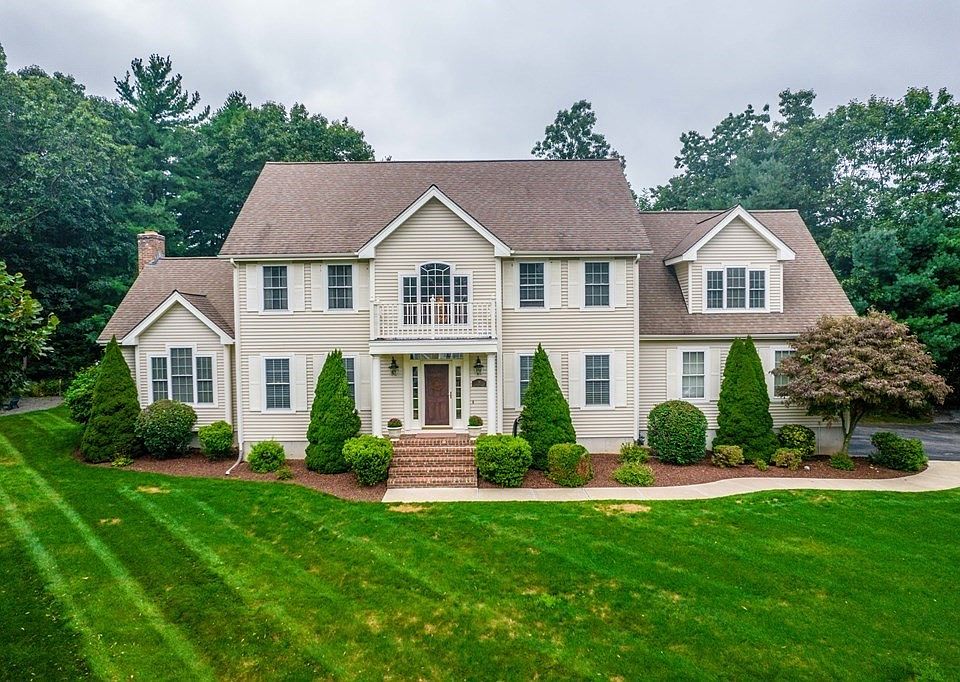 14 Longwalk Rd, Franklin, MA 02038 | Zillow