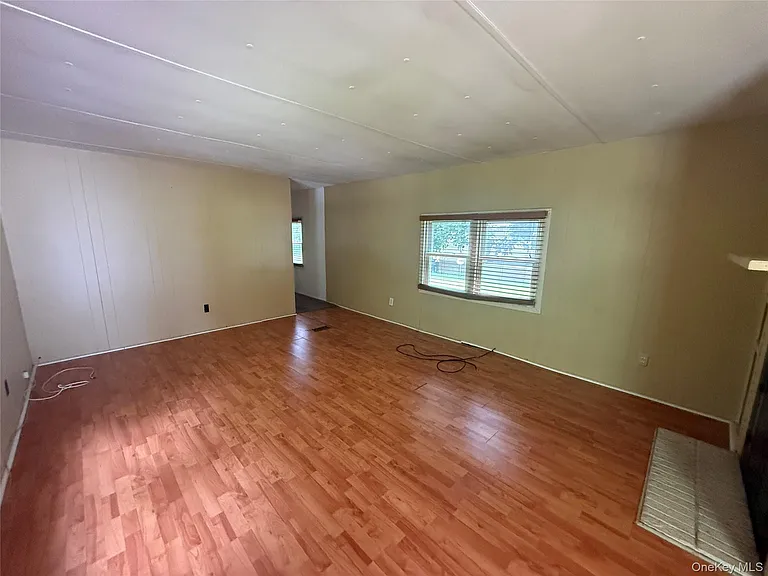 20 Tanglewood Park Dr — Photo 6