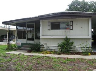 743 Bottle Brush Ct, Leesburg, FL 34748