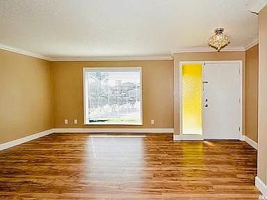 2nd image of 1437 Cottonwood Dr