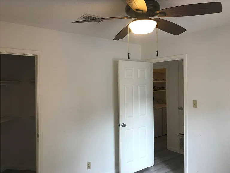 1103 Brookside Cv — Photo 12