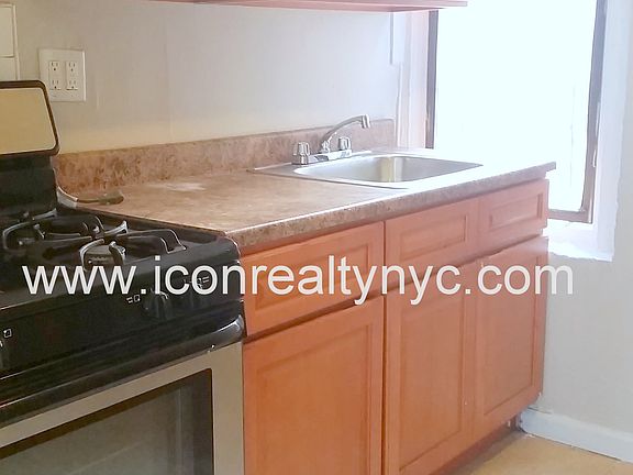 2nd image of 650 E 21st St APT 1C