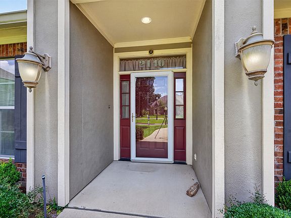 5th image of 2140 Burgundy Ridge Dr