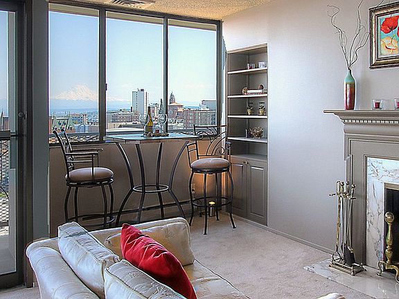 5th image of 404 N D St Unit 12