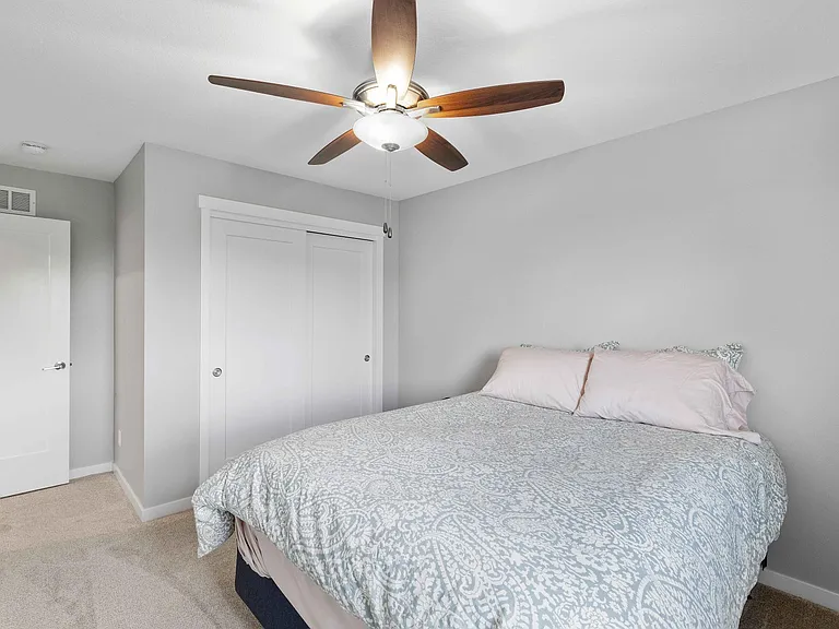 16637 Wilden Dr — Photo 28
