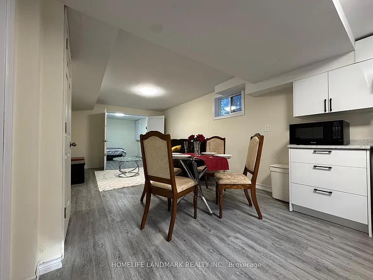 50 Addison St #LOWER — Photo 6