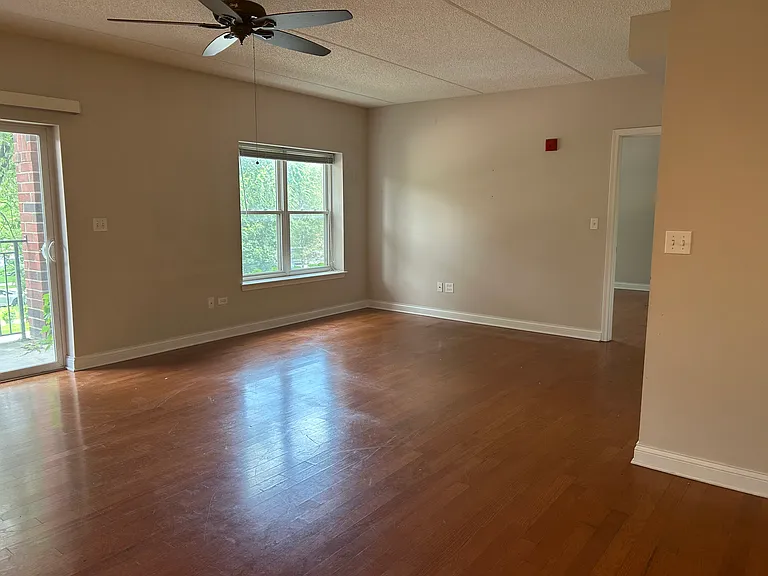 3420 N Old Arlington Heights Rd #203 — Photo 4