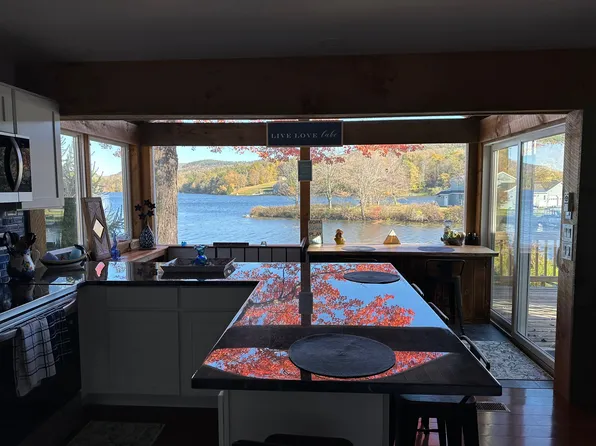 210 Shore Rd, Richmond, MA 01254