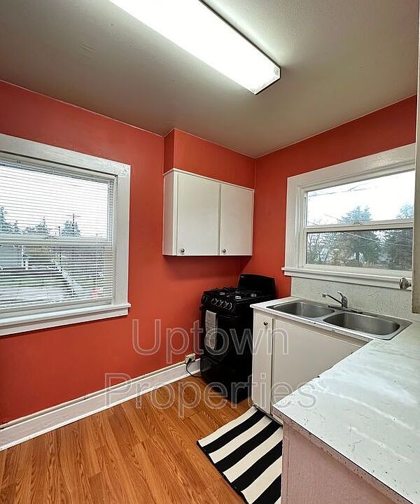 7630 SE Woodstock Blvd APT 4, Portland, OR 97206 Zillow