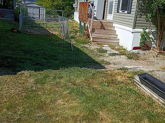 3rd image of 26 Underwood Ave