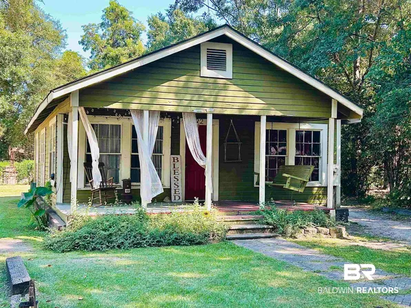 722 Conoley Ave, Brewton, AL 36426