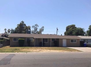 1273 N Prospect St, Porterville, CA 93257