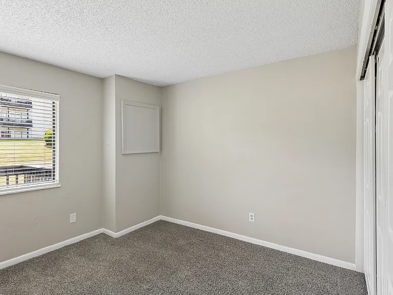 Compass Vista Apartments — Photo 45