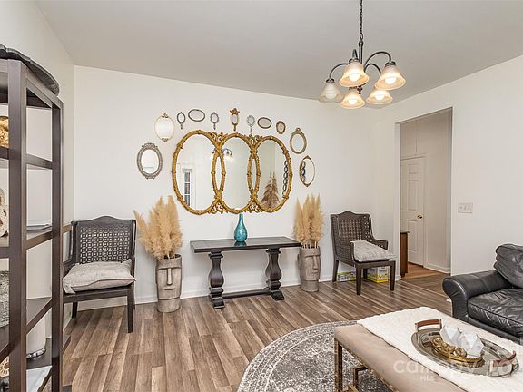4th image of 7029 Somerset Springs Dr