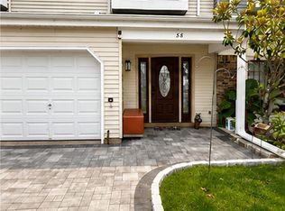 58 Thorne Ln, Matawan, NJ 07747