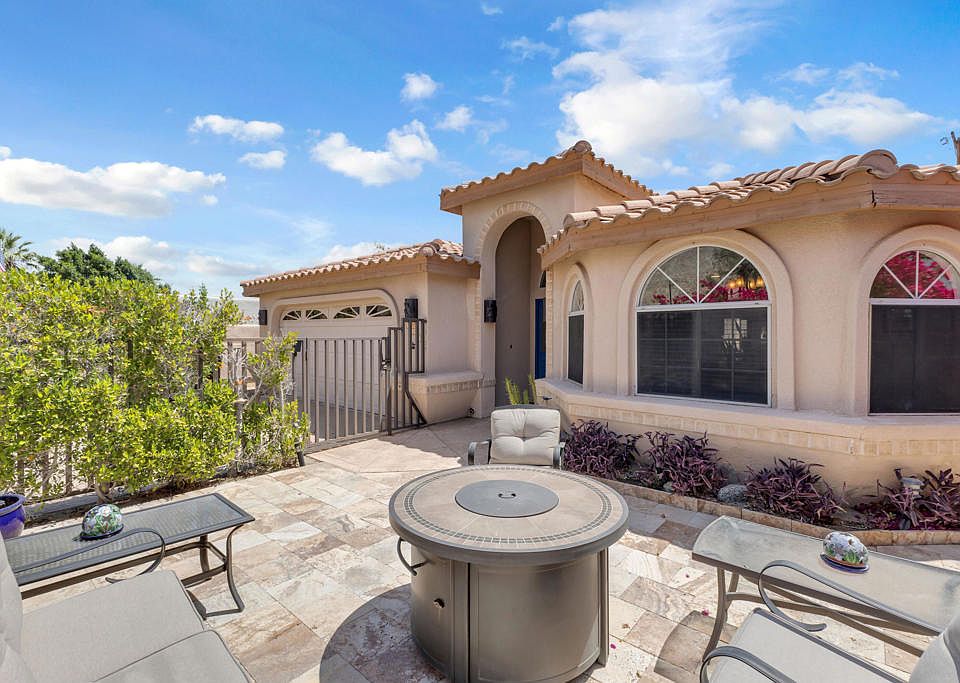 1st image of 53940 Avenida Diaz