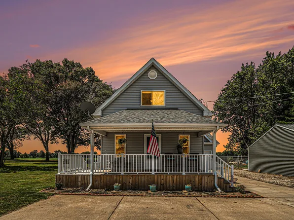 233 Lyon Lake Rd, Marshall, MI 49068