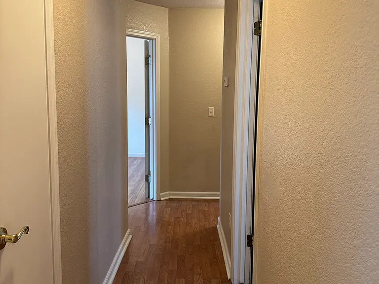 1323 Saint Francis Dr — Photo 7
