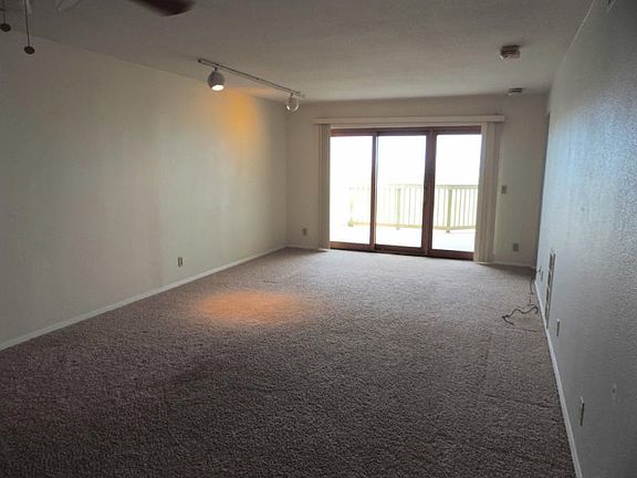 5th image of 5973 St Hwy 361 APT 211